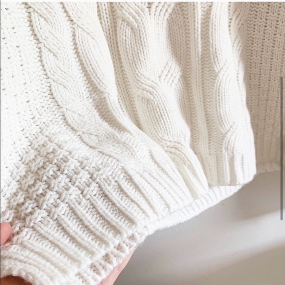 WHITE CABLE KNIT SWEATER SIZE LARGE - Picture 3 of 5